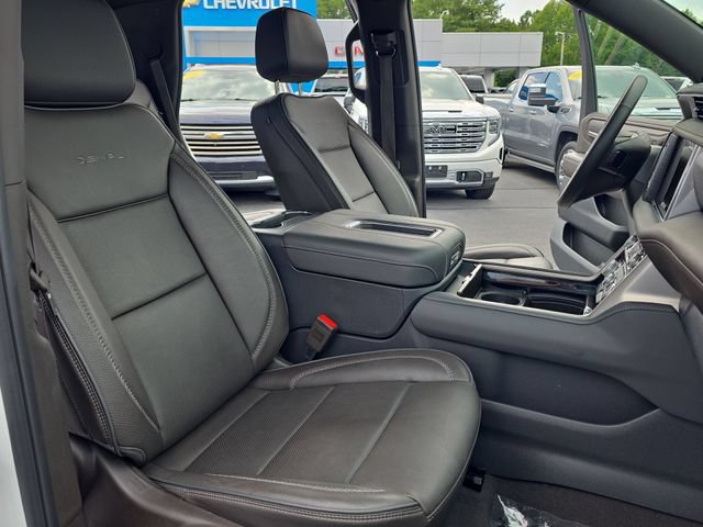 Used 2024 GMC Yukon Denali AWD/4WD image 11