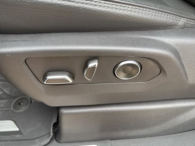 Used 2024 GMC Sierra 2500 Denali w/ Denali Reserve Package image 17