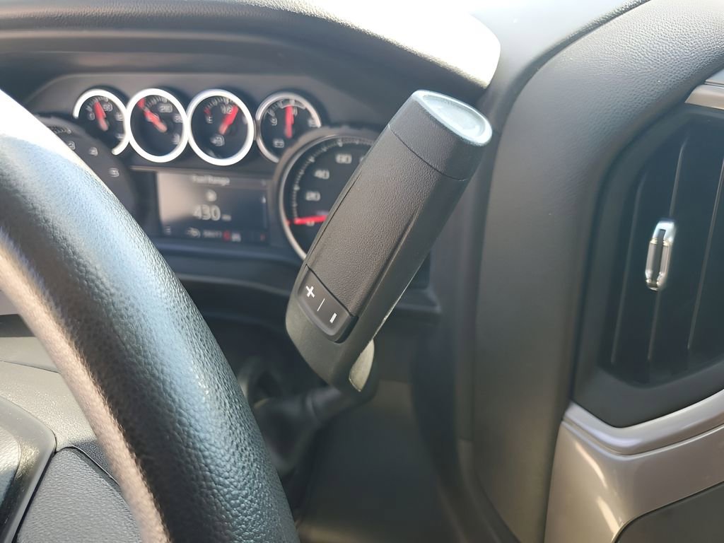 Used 2023 Chevrolet Silverado 2500 Custom w/ Custom Value Package image 36