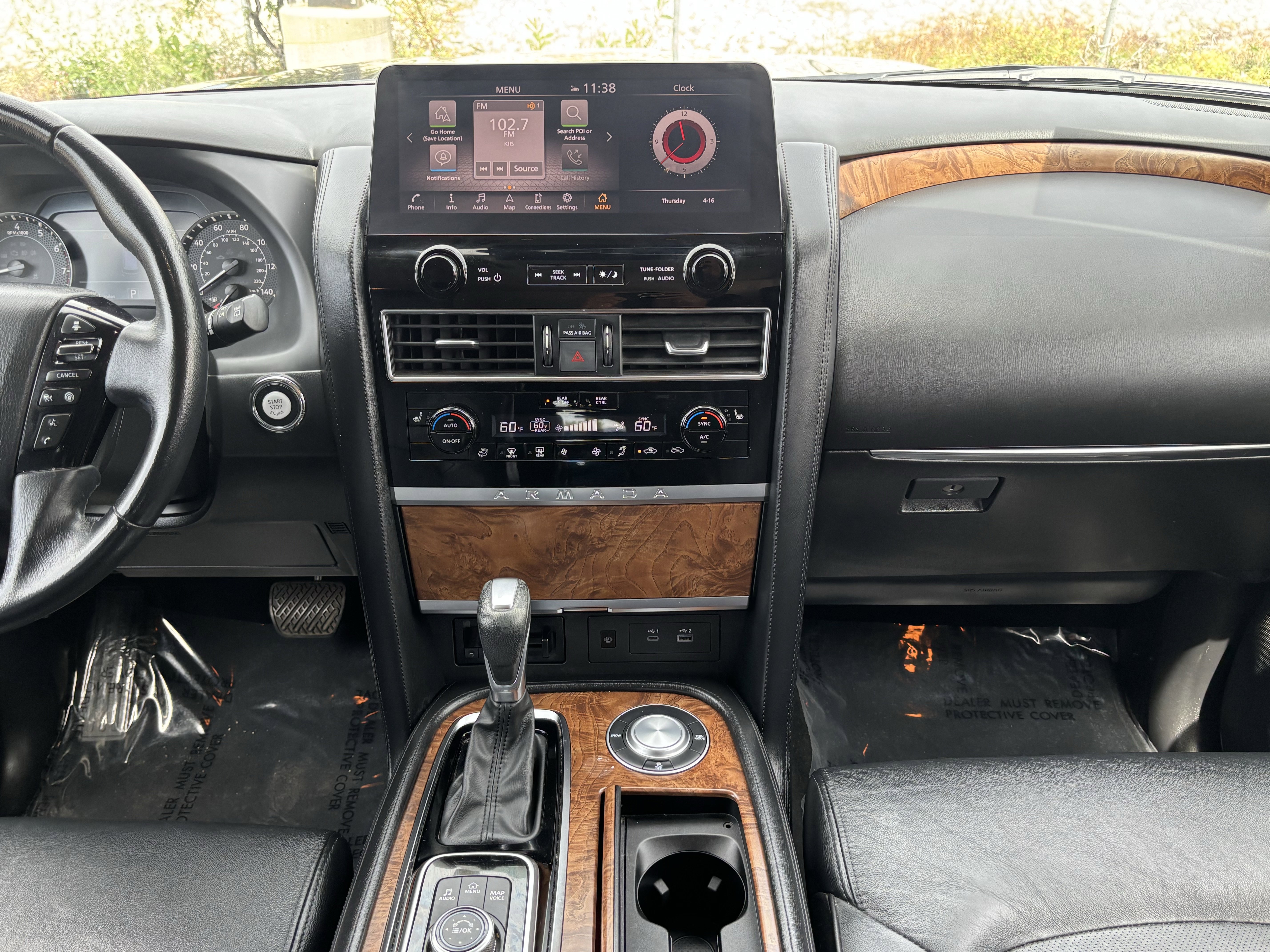 Used 2024 Nissan Armada SL w/ Captain's Chairs Package RWD image 20