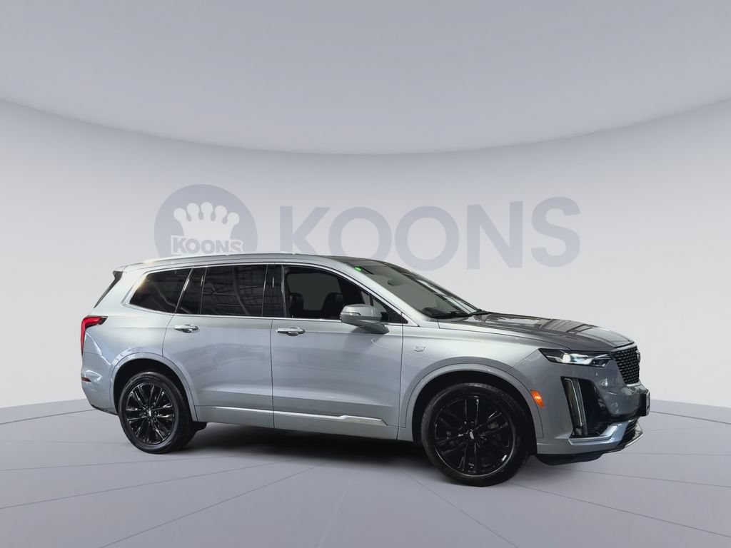 Used 2024 Cadillac XT6 Premium Luxury AWD/4WD image 2