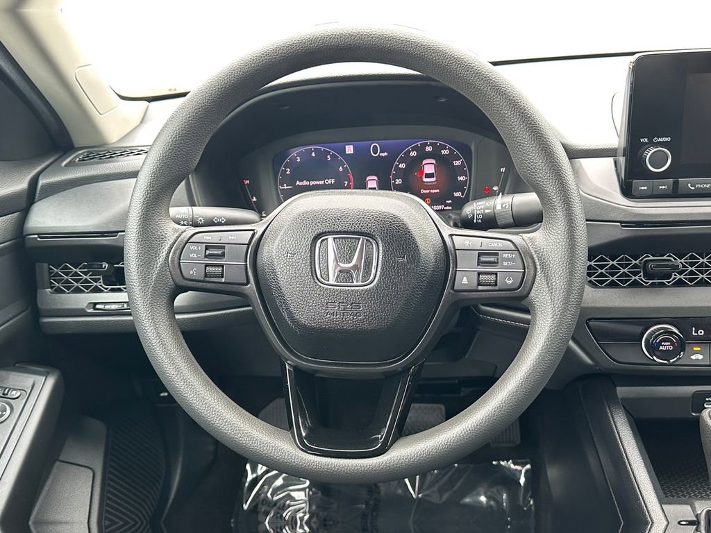 Used 2025 Honda Accord LX image 12