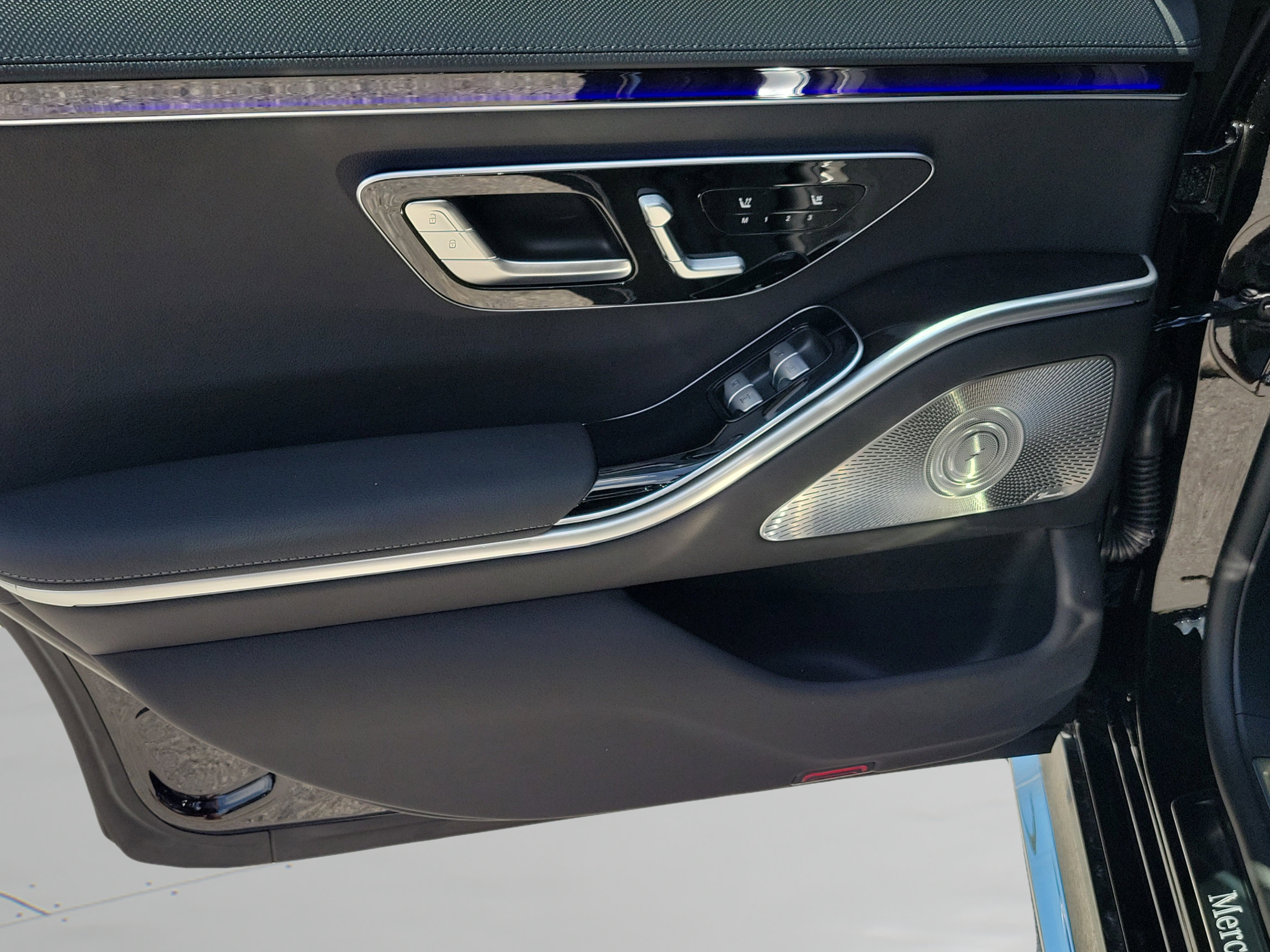 New 2026 Mercedes-Benz S 500 4MATIC image 7