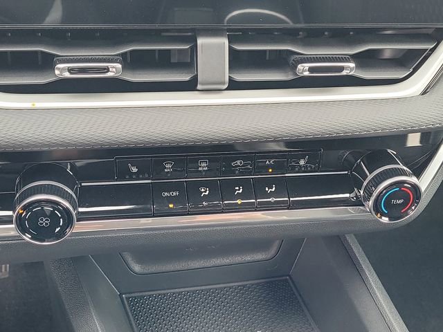 New 2026 Chevrolet Equinox LT w/ Safety and Technology Package image 27