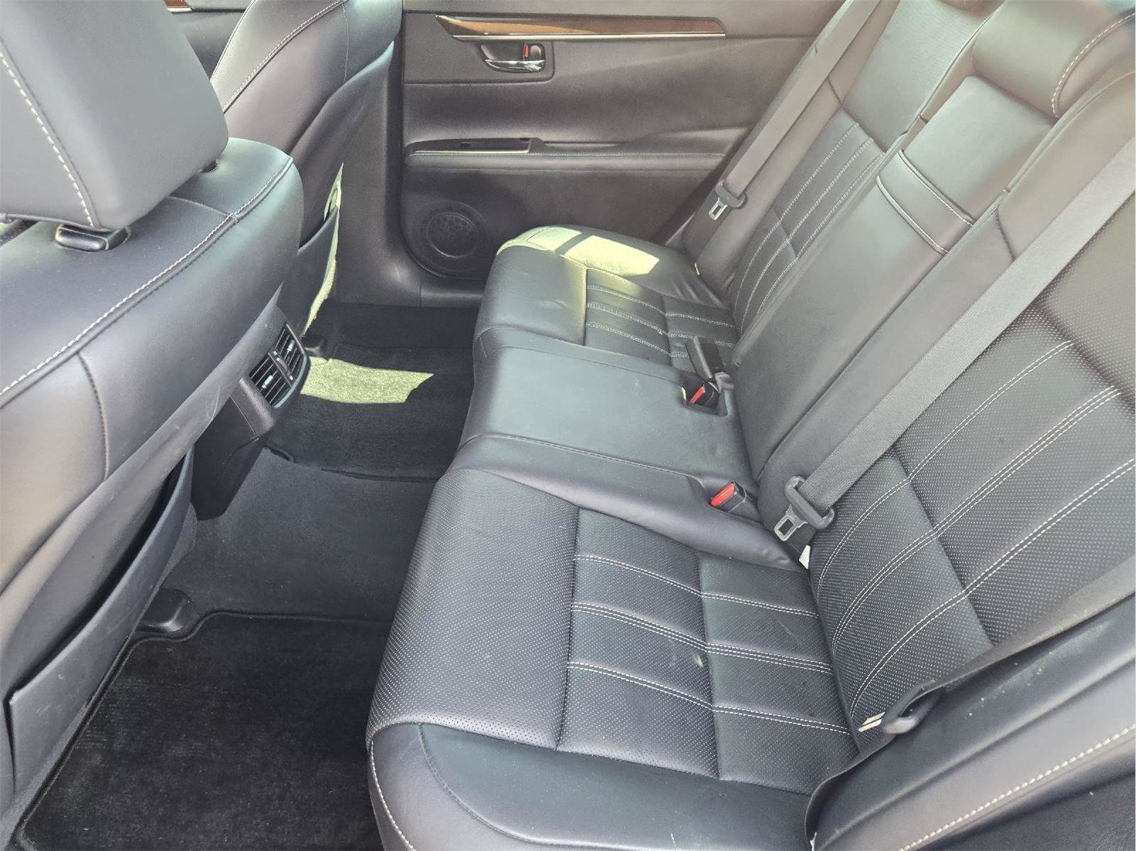 Used 2018 Lexus ES 350 w/ Luxury Package w/Wood Trim FWD image 27