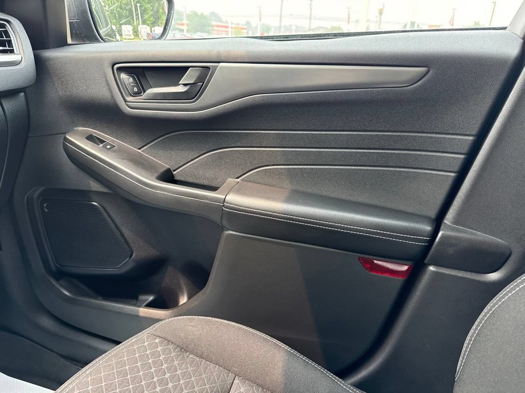 Used 2023 Ford Escape Active AWD/4WD image 20