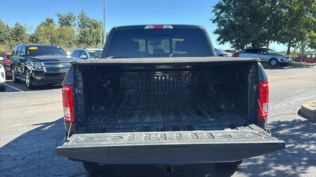 Used 2016 Ford F150 XLT w/ Equipment Group 302A Luxury AWD/4WD image 9