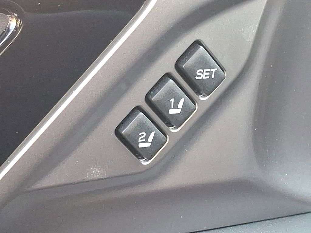 Used 2022 Subaru Outback Touring image 29