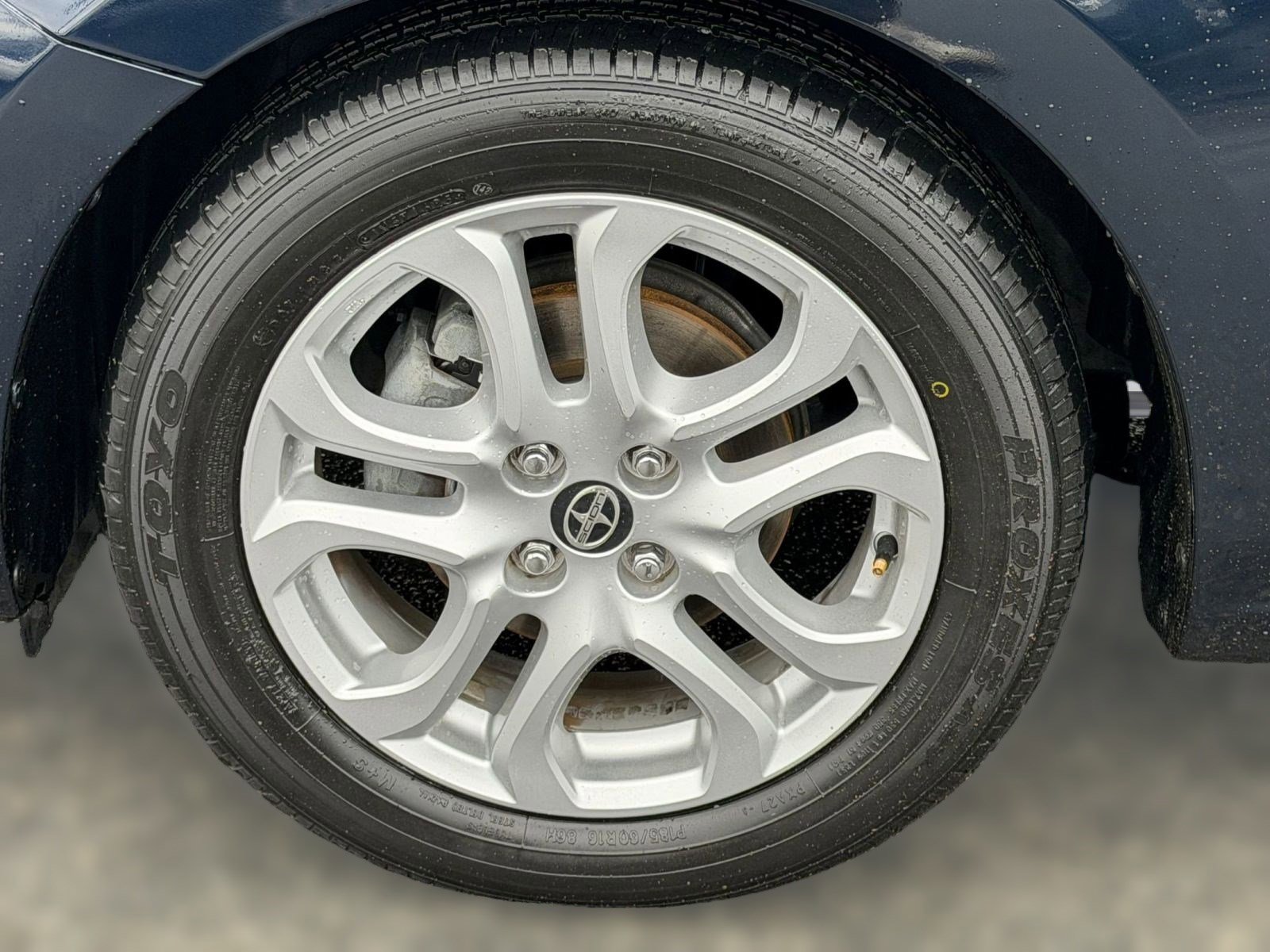 Used 2016 Scion iA image 12