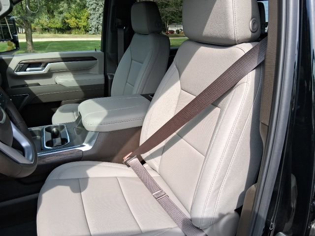 New 2026 GMC Sierra 2500 SLT w/ SLT Premium Package image 9