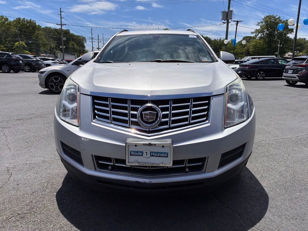 Used 2013 Cadillac SRX FWD image 2