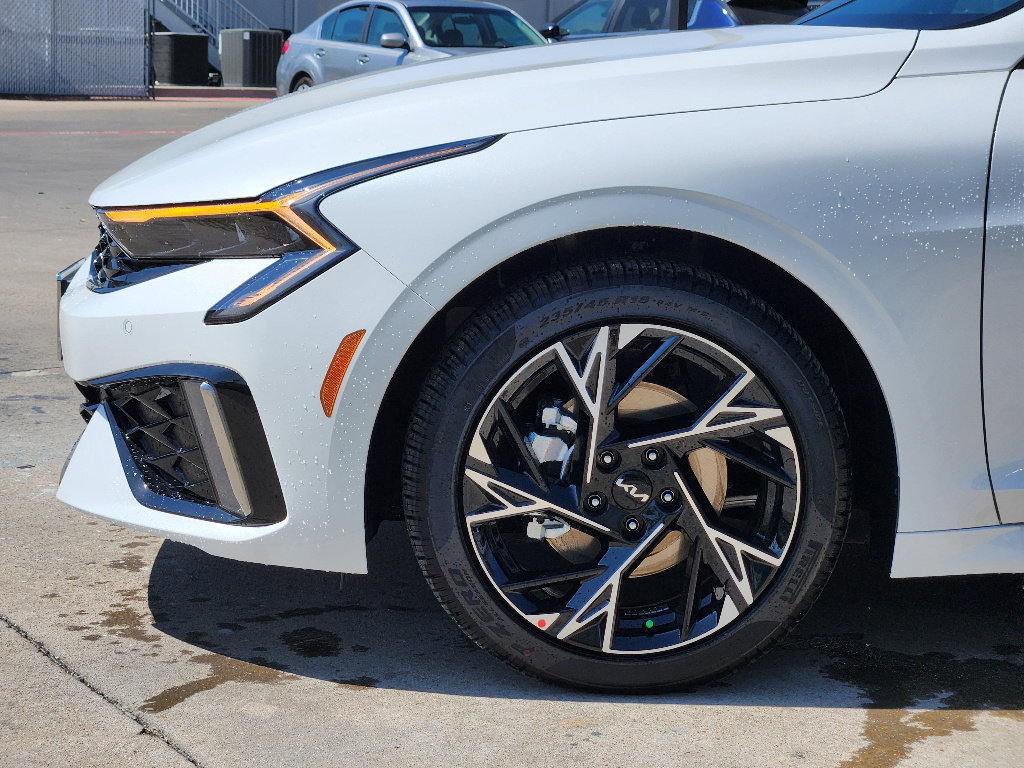 New 2026 Kia K5 GT-Line image 5