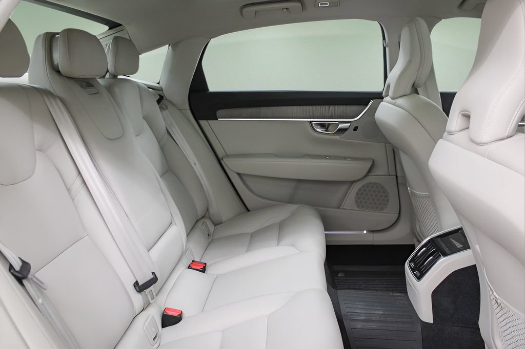 Certified 2023 Volvo S90 B6 Plus w/ Protection Package Premier AWD/4WD image 27