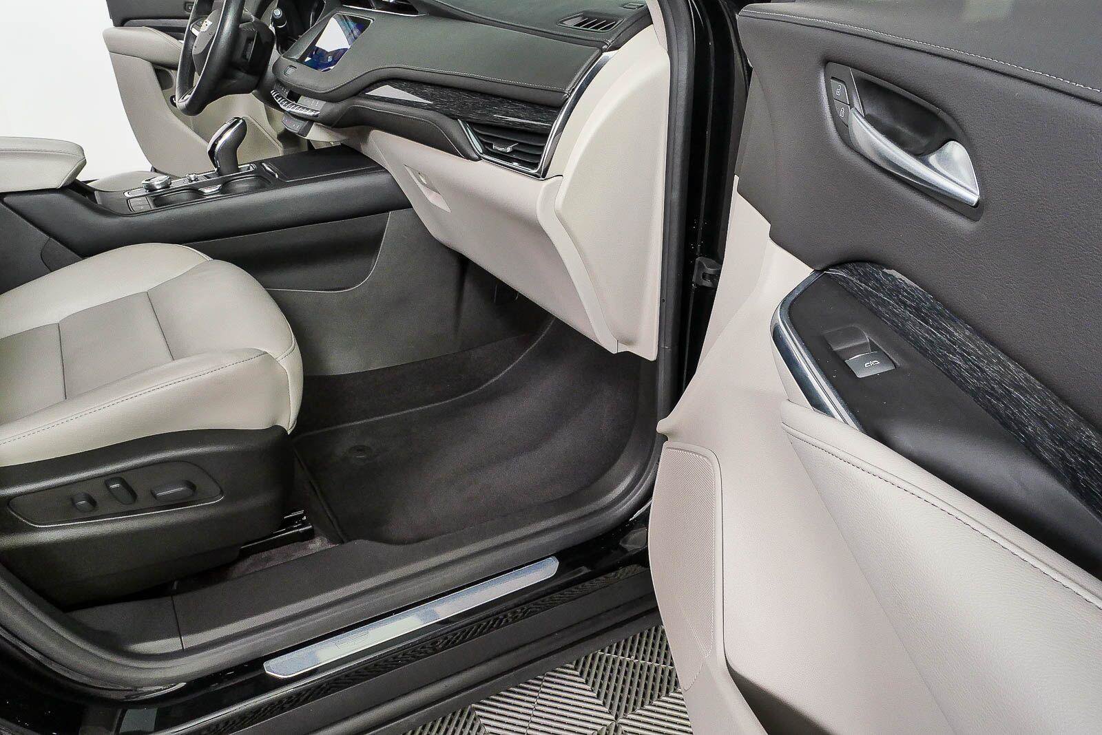 Certified 2023 Cadillac XT4 Premium Luxury w/ Cold Weather Package AWD/4WD image 25