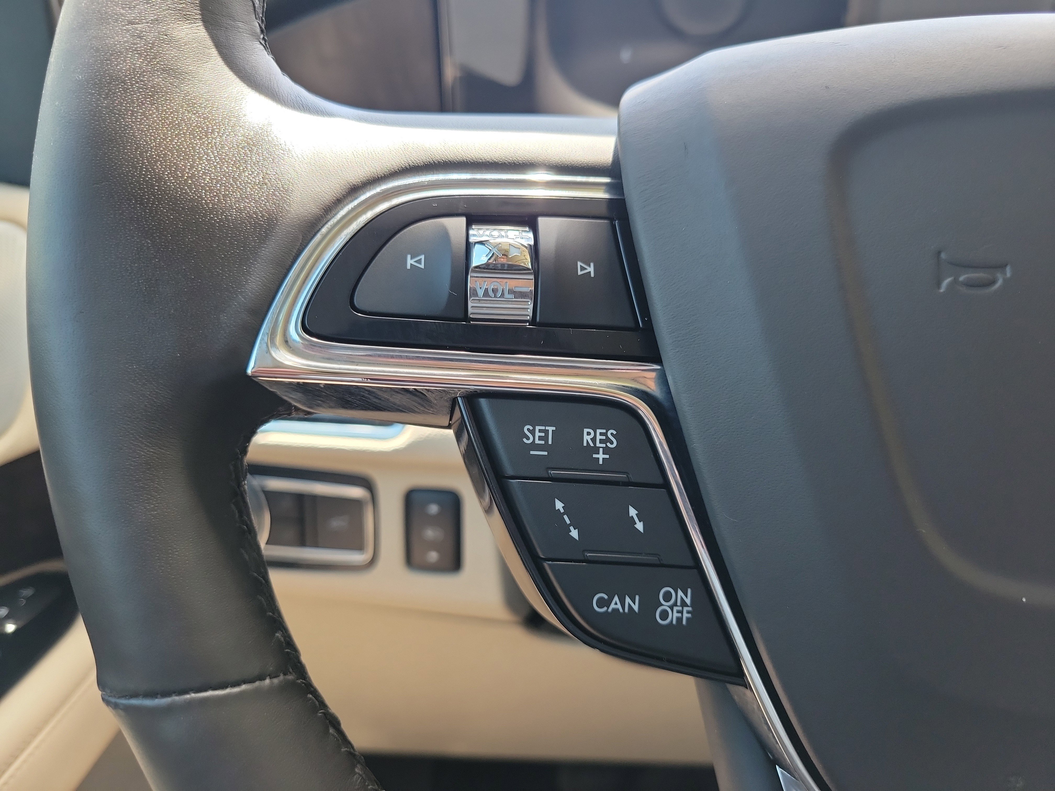 Used 2020 Lincoln Navigator Reserve w/ Luxury Package AWD/4WD image 29