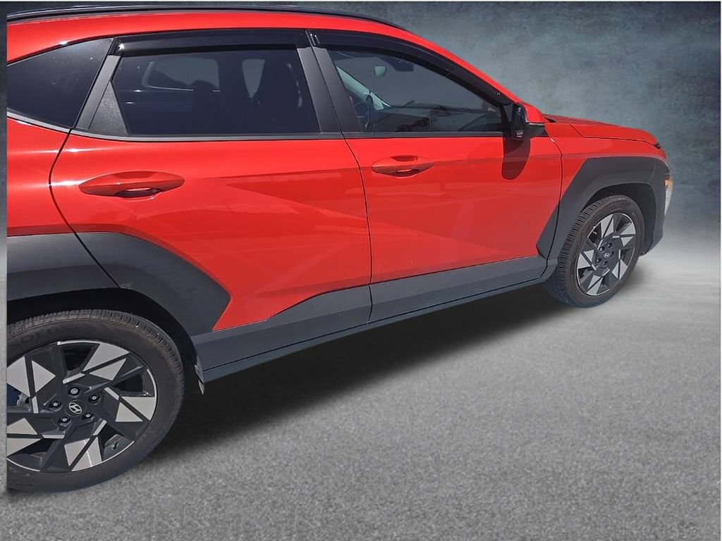 Used 2024 Hyundai Kona SEL w/ Convenience Package FWD image 9