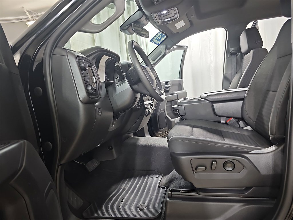 Certified 2023 Chevrolet Silverado 1500 Custom Trail Boss w/ LPO, Dark Essentials Package image 18