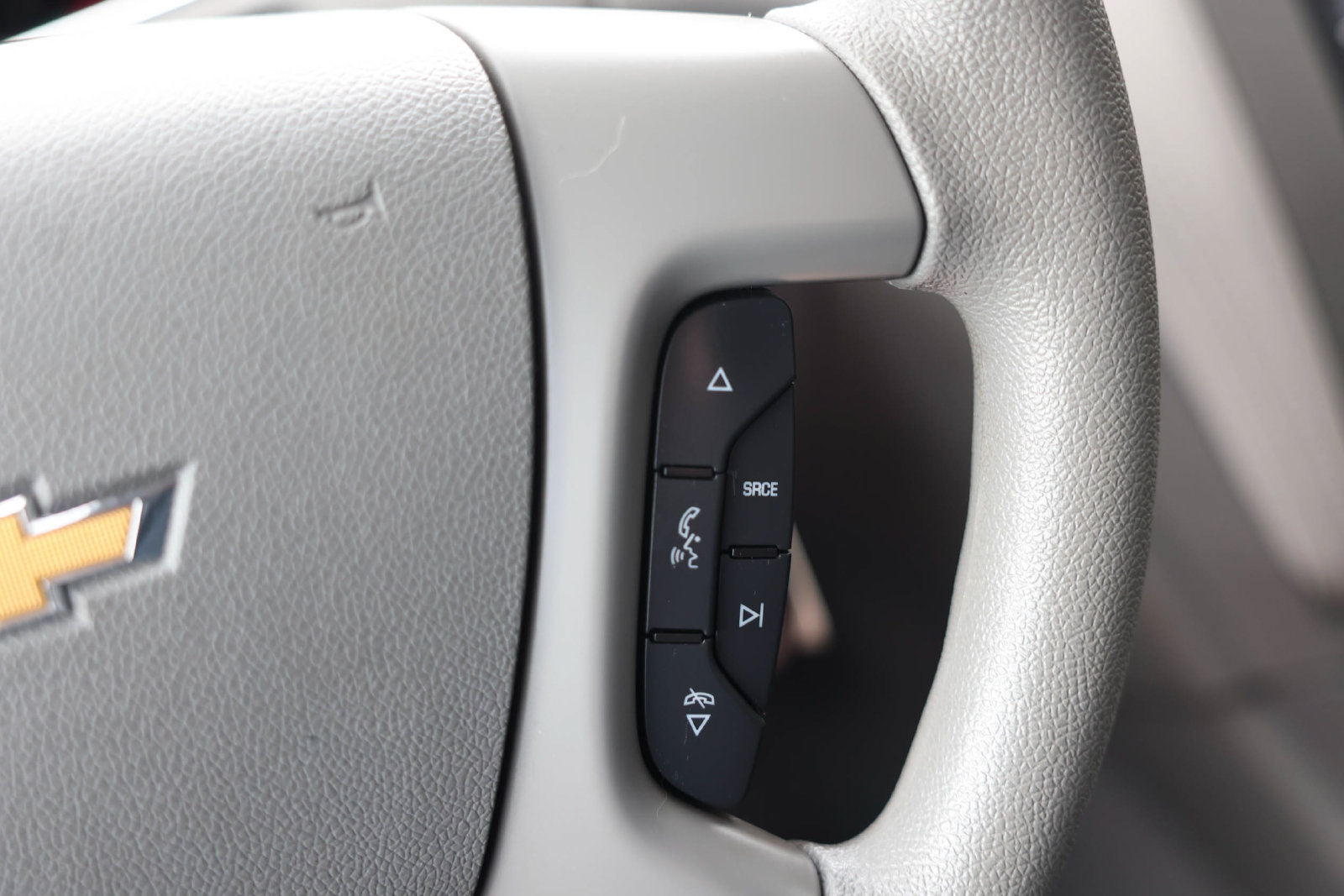 Used 2016 Chevrolet Traverse LS FWD image 21