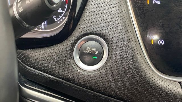 Used 2025 Cadillac XT5 Premium Luxury image 47