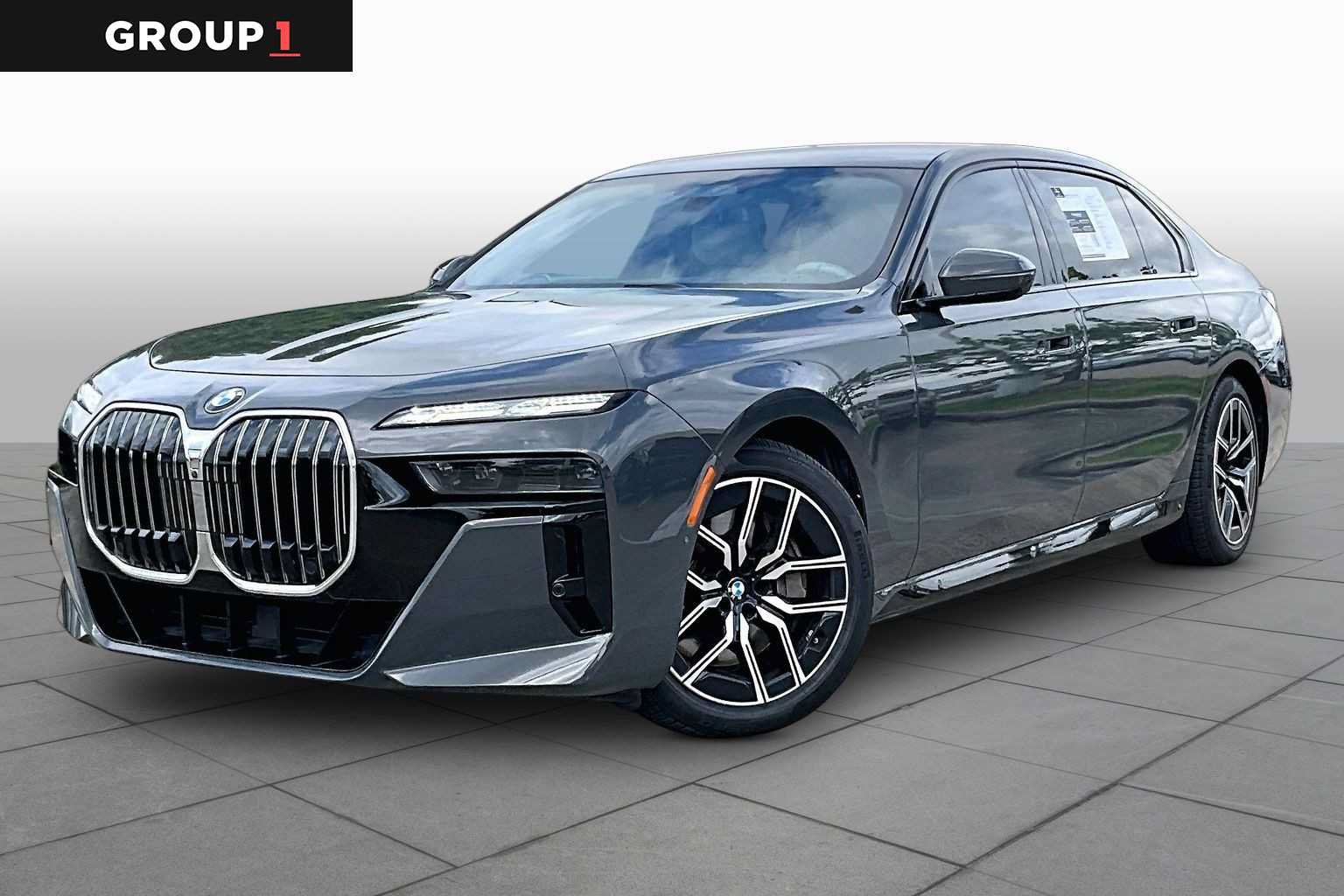 Used 2023 BMW 760i xDrive w/ Executive Package