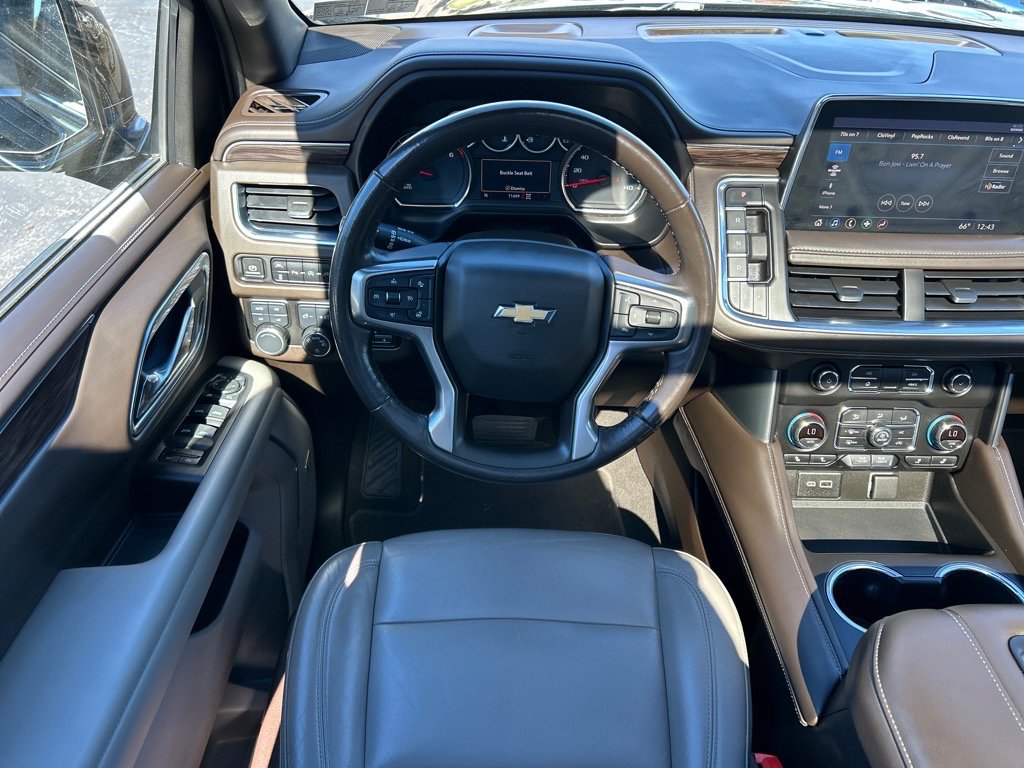 Used 2021 Chevrolet Tahoe LT w/ LT Signature Package image 5