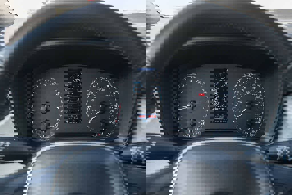 Used 2025 Toyota Corolla SE image 24