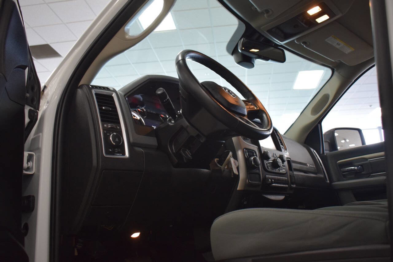 Used 2018 RAM 1500 Big Horn RWD image 30