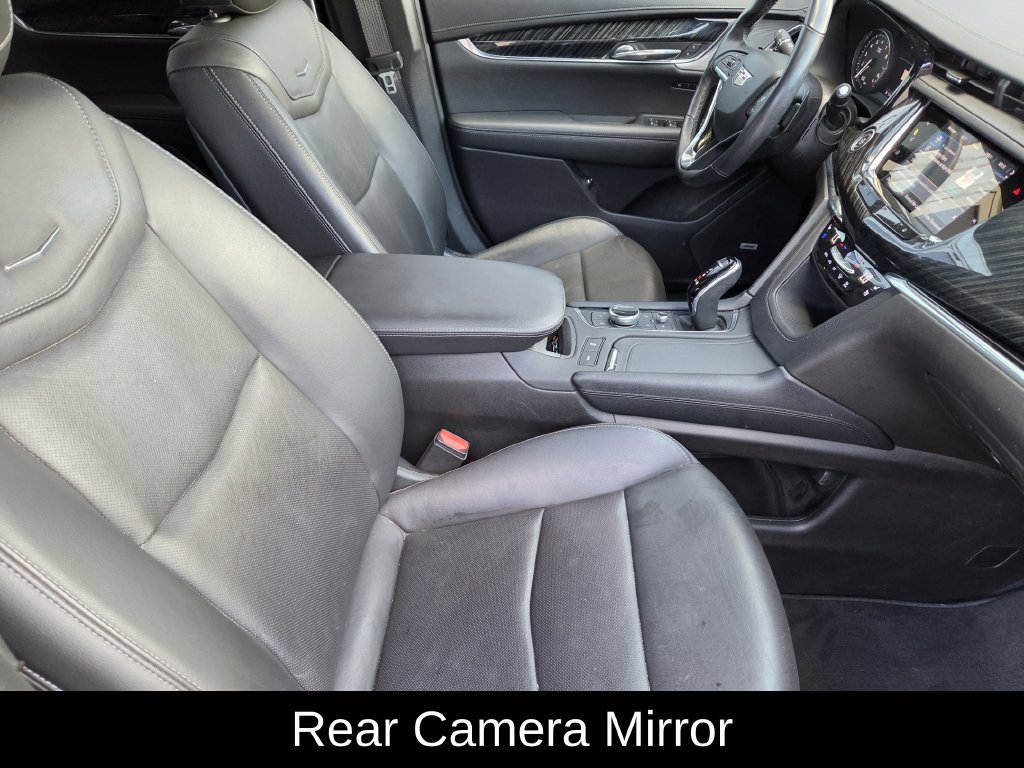 Used 2023 Cadillac XT6 Premium Luxury w/ Technology Package FWD image 16