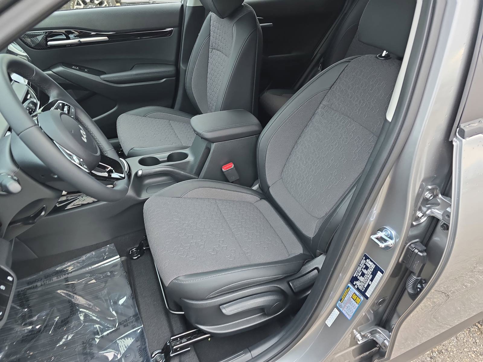 New 2026 Kia Seltos S FWD image 17