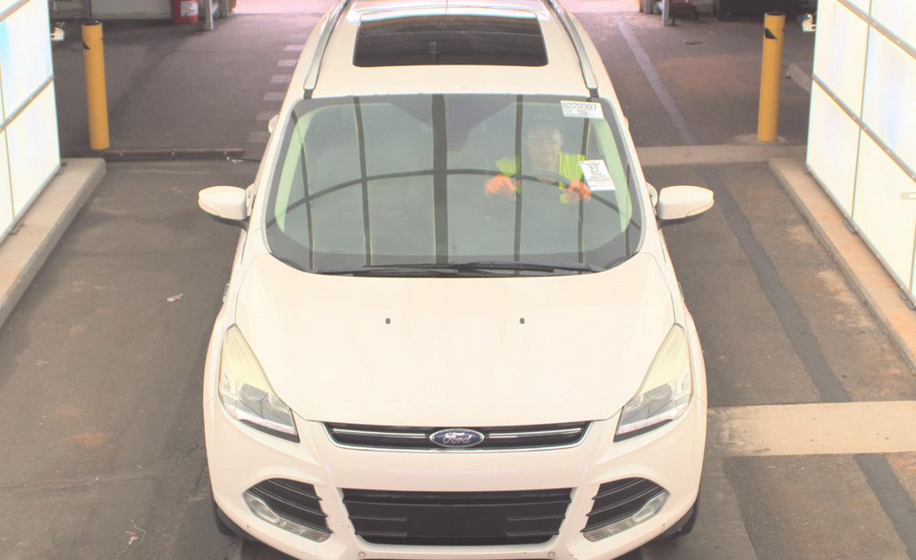 Used 2016 Ford Escape Titanium w/ Equipment Group 301A FWD image 2