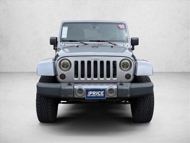 Used 2016 Jeep Wrangler Unlimited Sahara w/ Mopar Chrome Edition Group AWD/4WD video 2