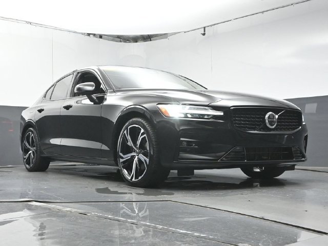 Used 2023 Volvo S60 B5 Plus FWD image 31