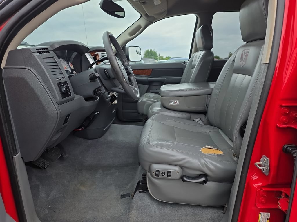 Used 2006 Dodge Ram 2500 Truck Laramie AWD/4WD image 17