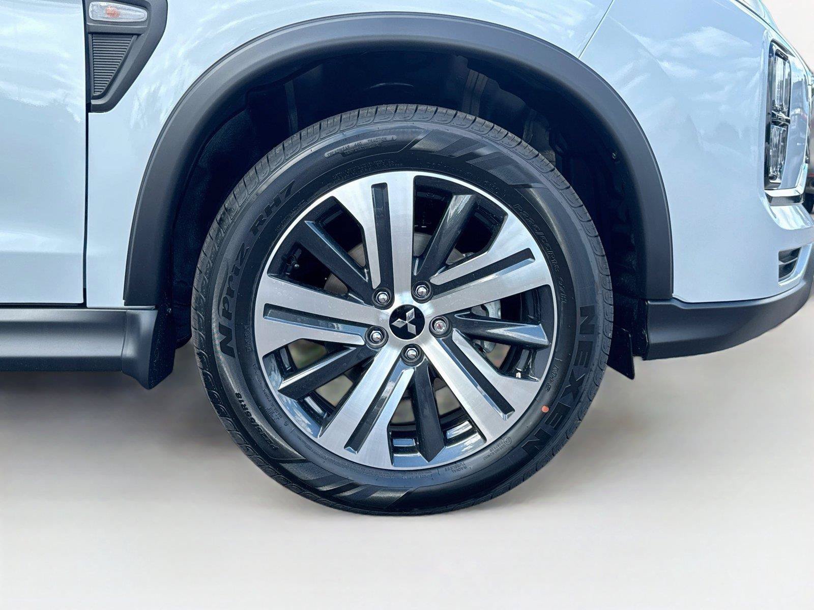 New 2027 Mitsubishi Outlander Sport FWD image 30
