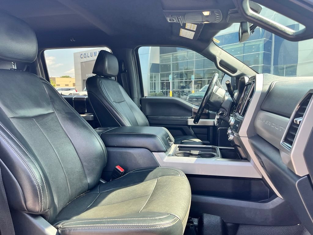 Used 2022 Ford F350 Lariat w/ Black Appearance Package AWD/4WD image 7