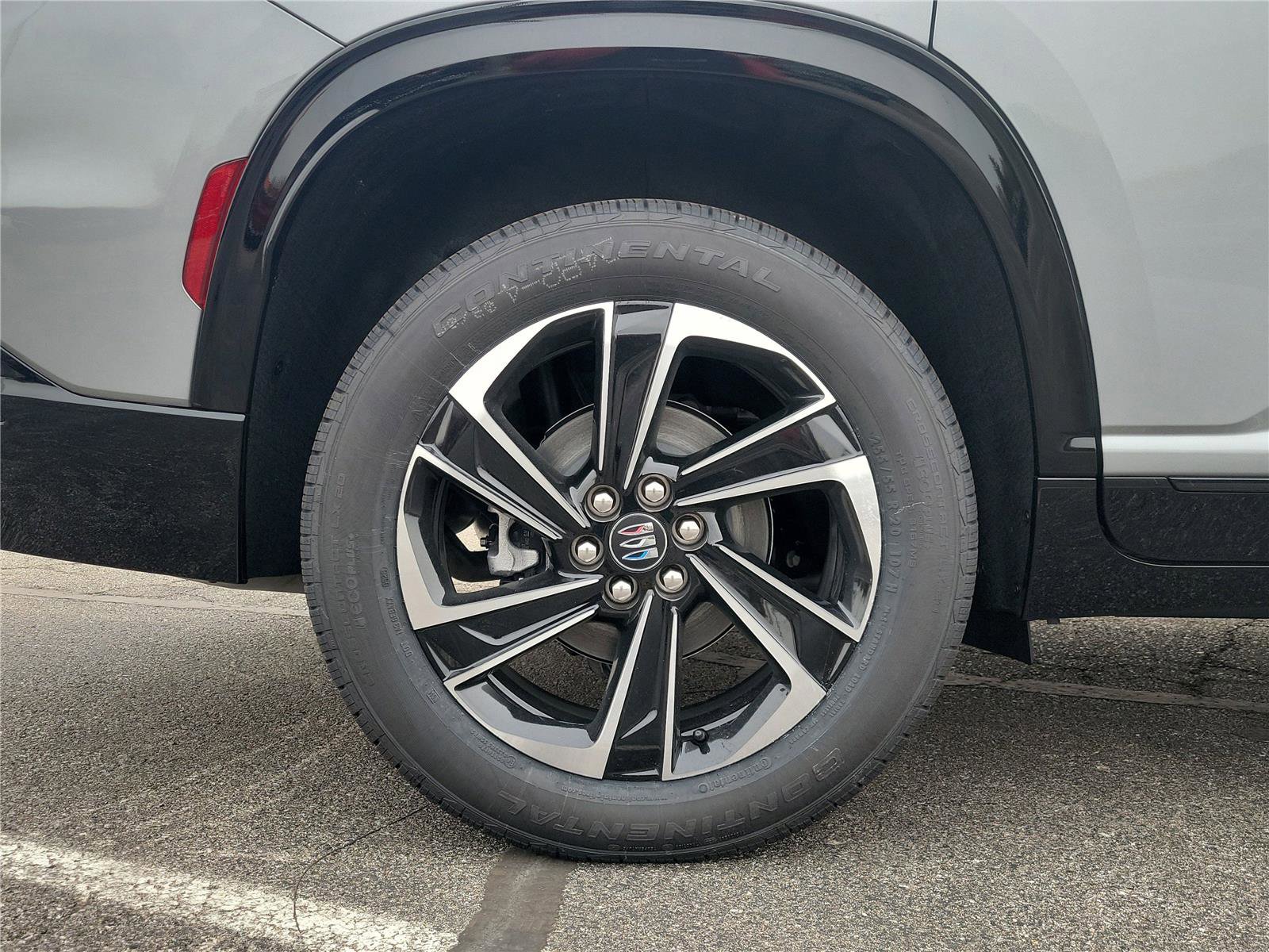 New 2026 Buick Enclave Sport Touring w/ Power Package image 6