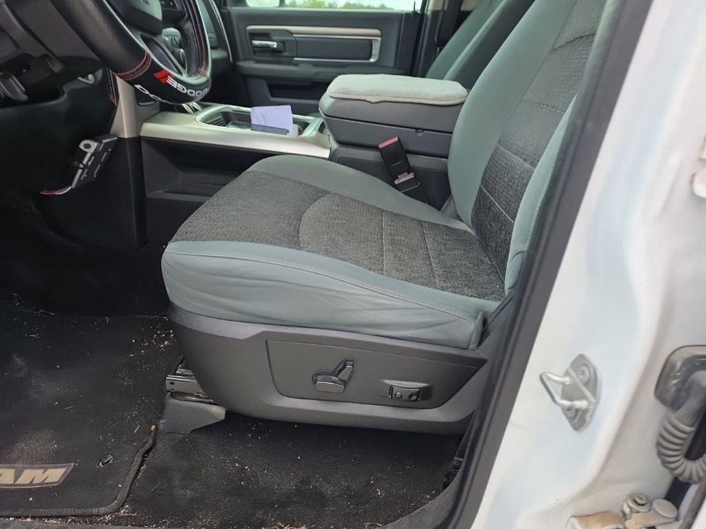 Used 2016 RAM 1500 Lone Star image 10