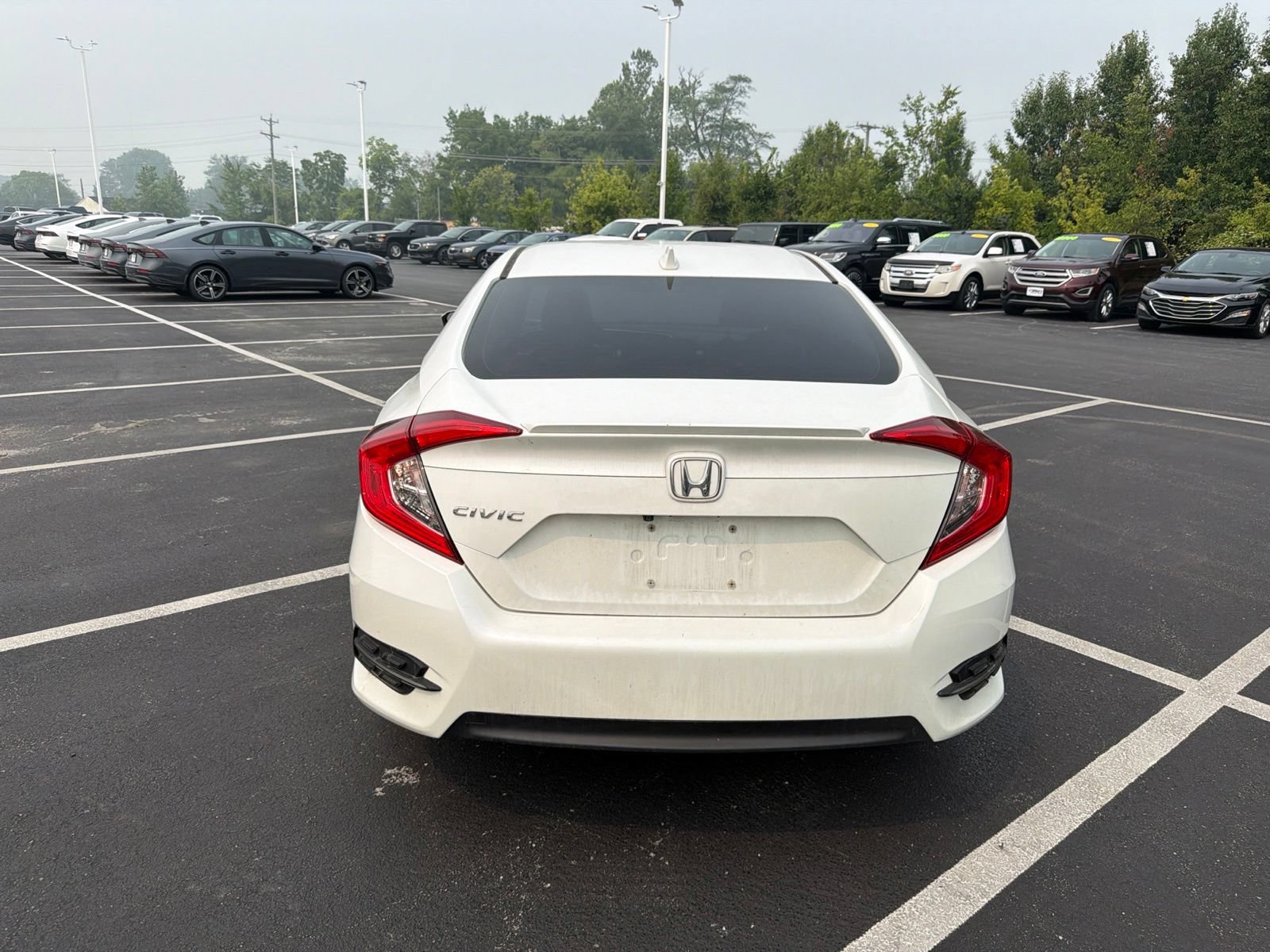 Used 2018 Honda Civic EX-L image 5