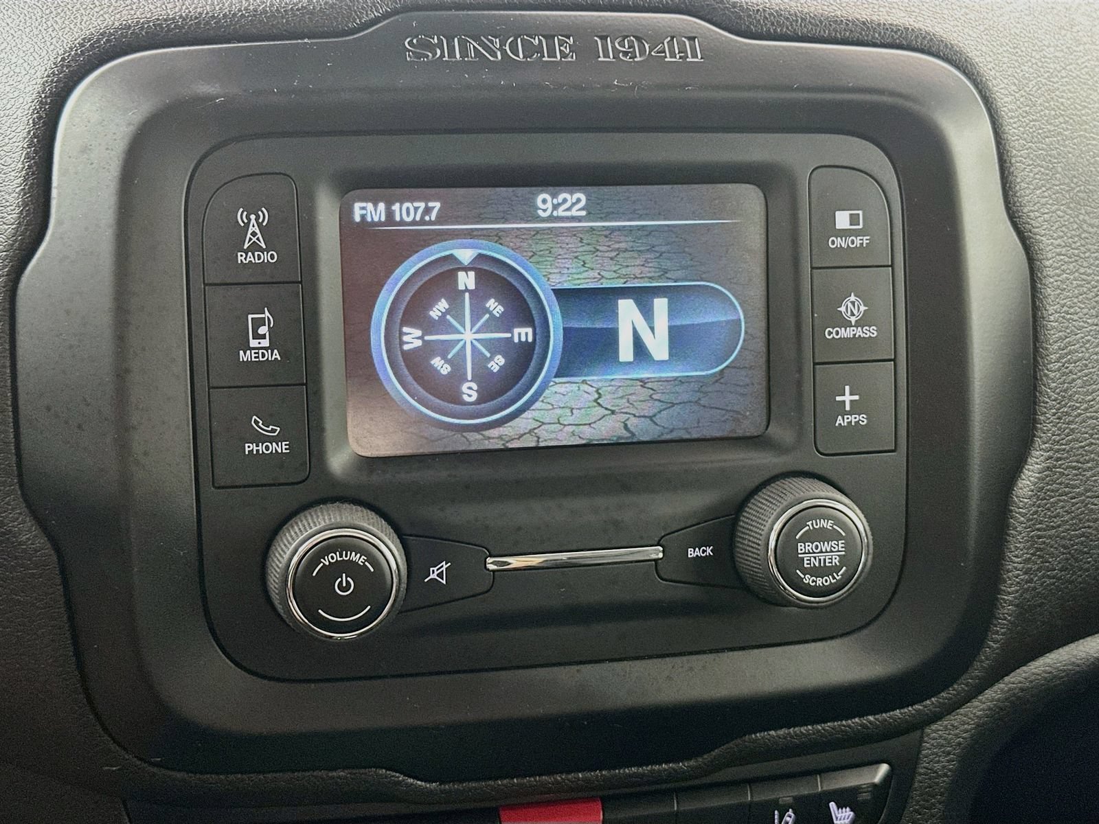 Used 2017 Jeep Renegade Limited w/ Advanced Technology Group FWD image 13