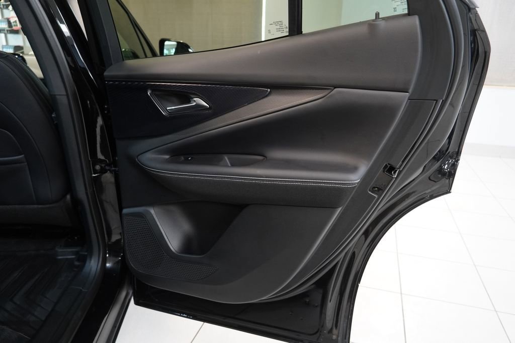 New 2025 Chevrolet Blazer EV LT AWD/4WD image 28