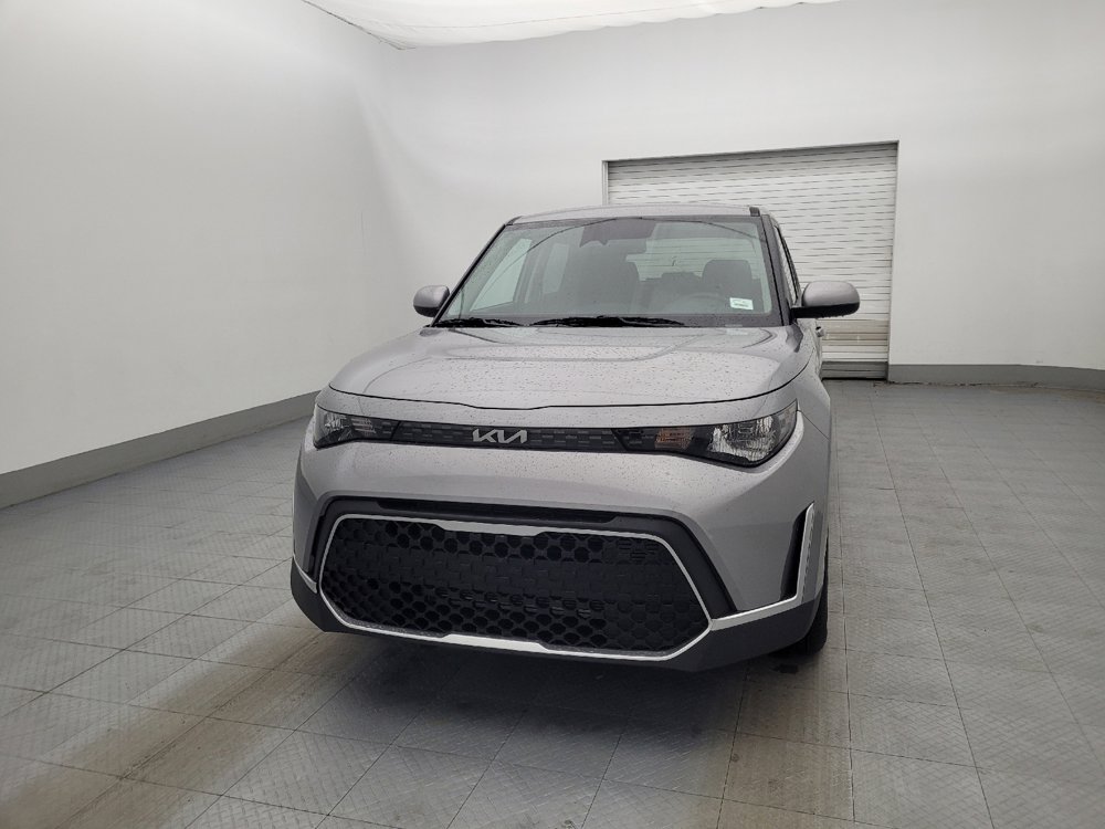 Used 2025 Kia Soul LX image 15