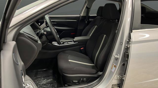 Used 2023 Hyundai Sonata SEL w/ Convenience Package image 9