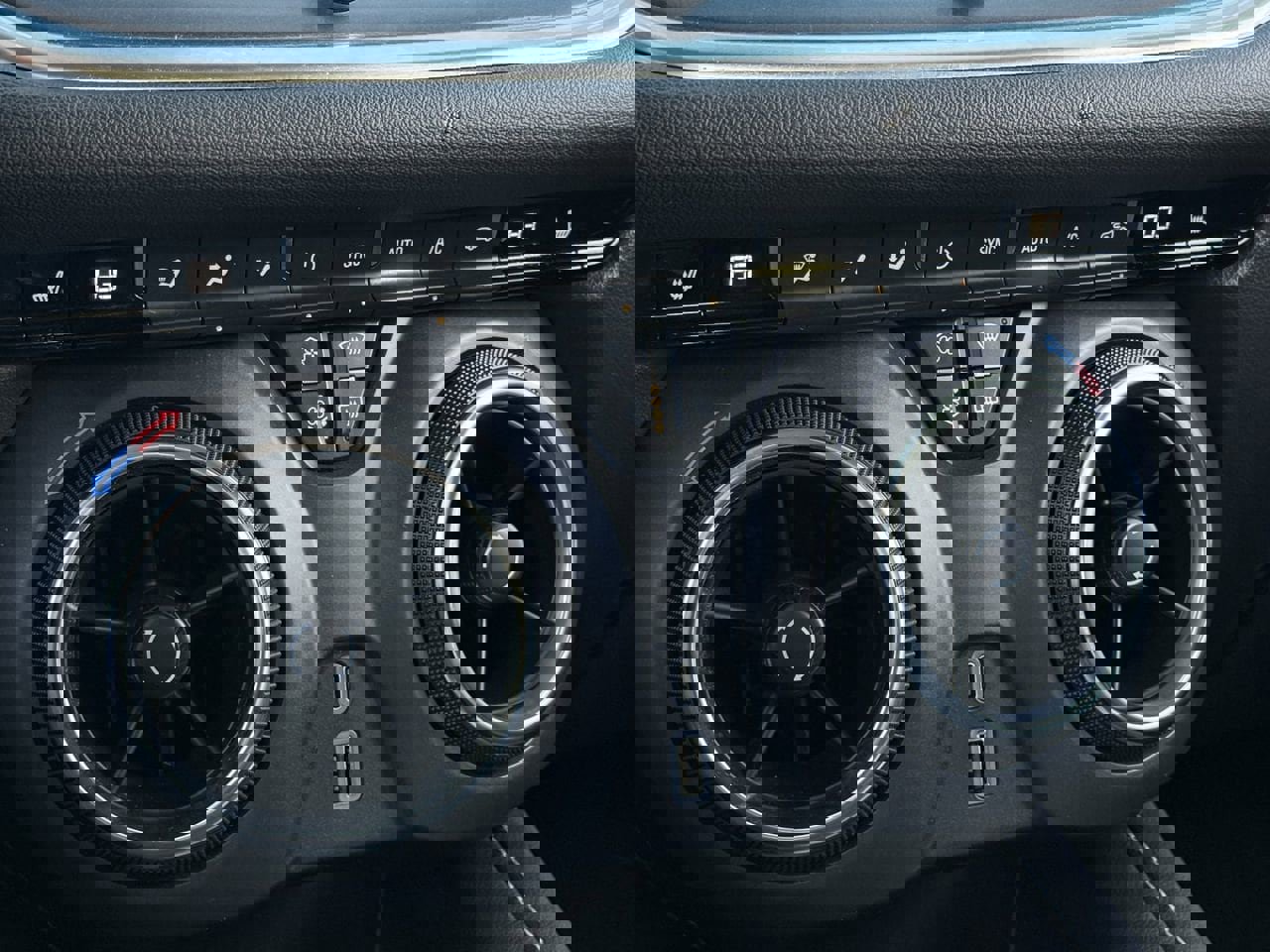 Certified 2024 Chevrolet Blazer LT w/ Midnight/Sport Edition image 18