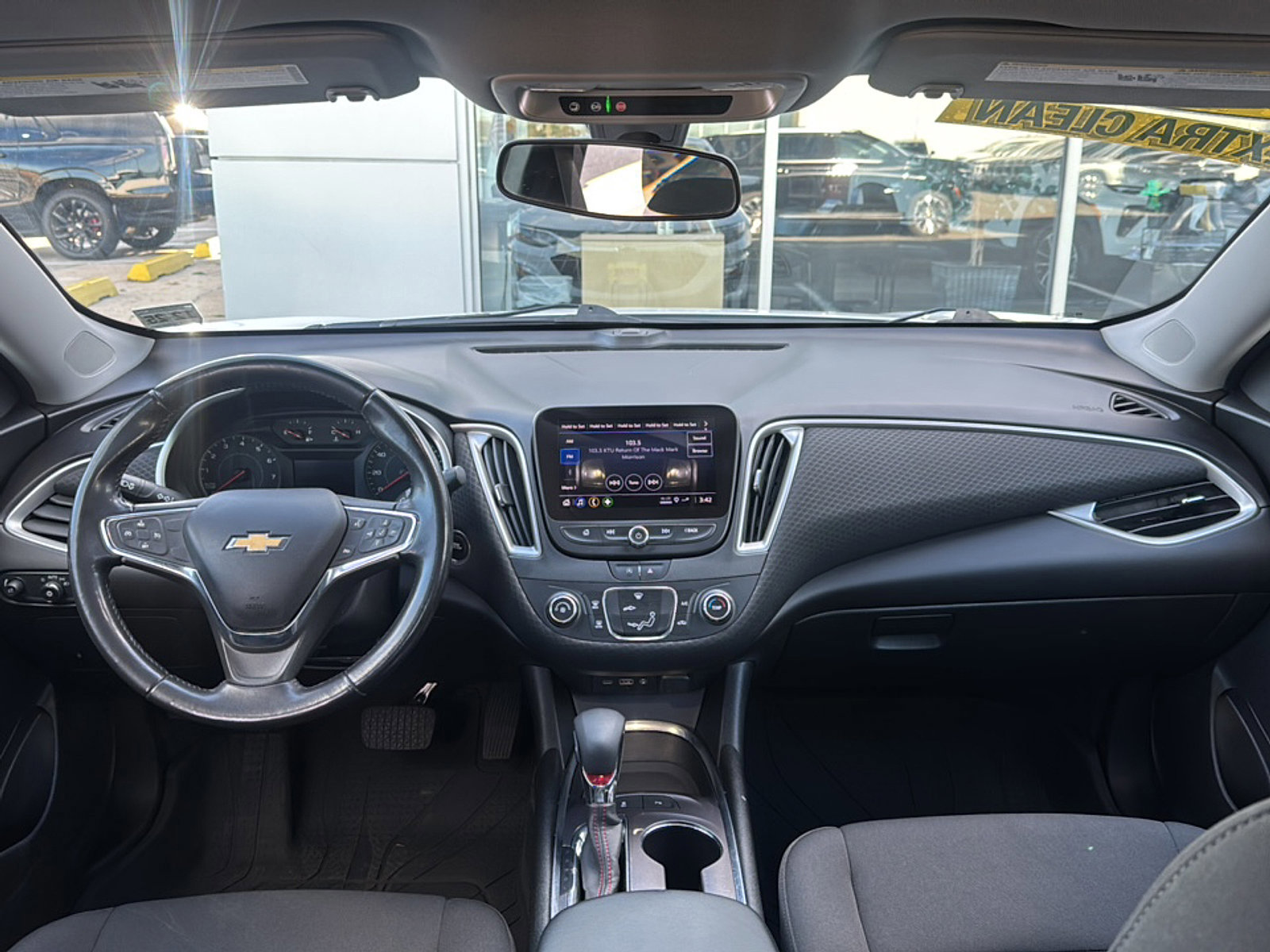 Used 2021 Chevrolet Malibu RS image 24