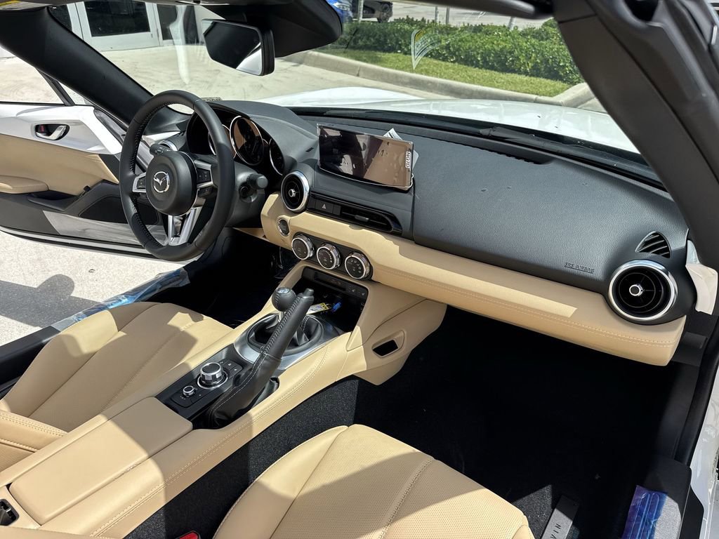 New 2026 MAZDA MX-5 Miata Grand Touring image 32