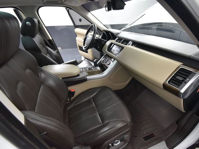 Used 2016 Land Rover Range Rover Sport HSE image 44