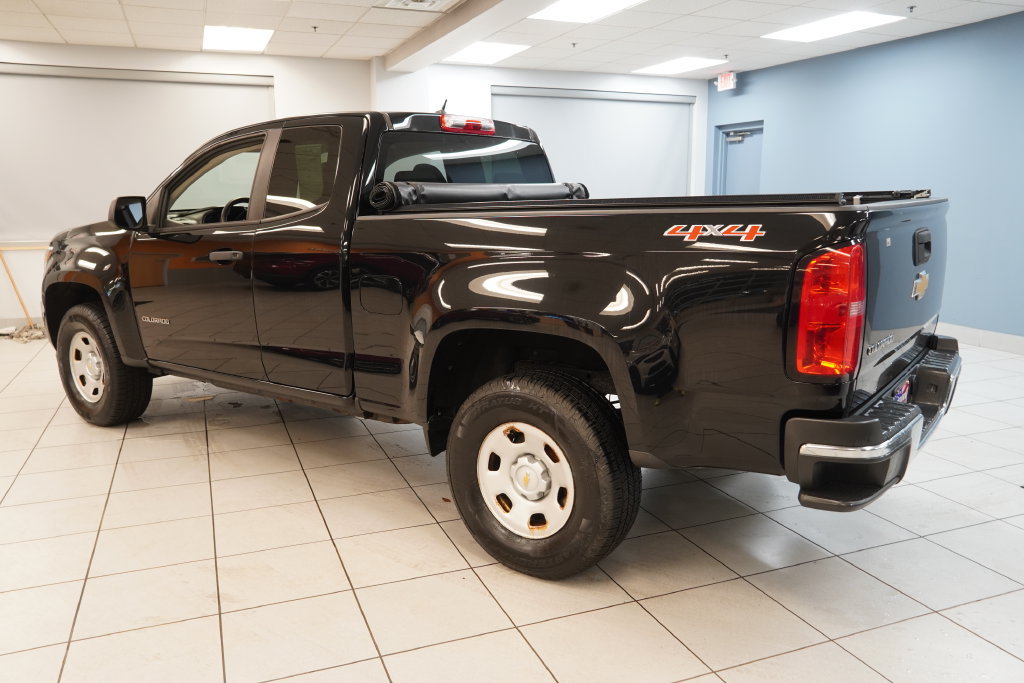 Used 2019 Chevrolet Colorado W/T AWD/4WD image 7