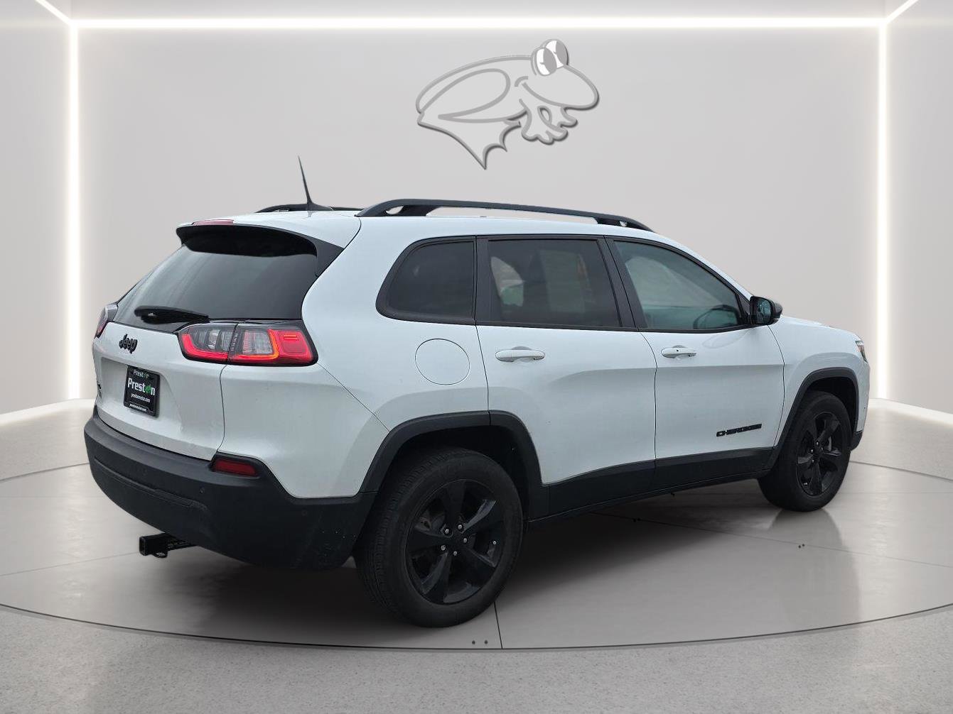Used 2023 Jeep Cherokee Altitude Lux w/ Mopar Interior Package AWD/4WD image 12