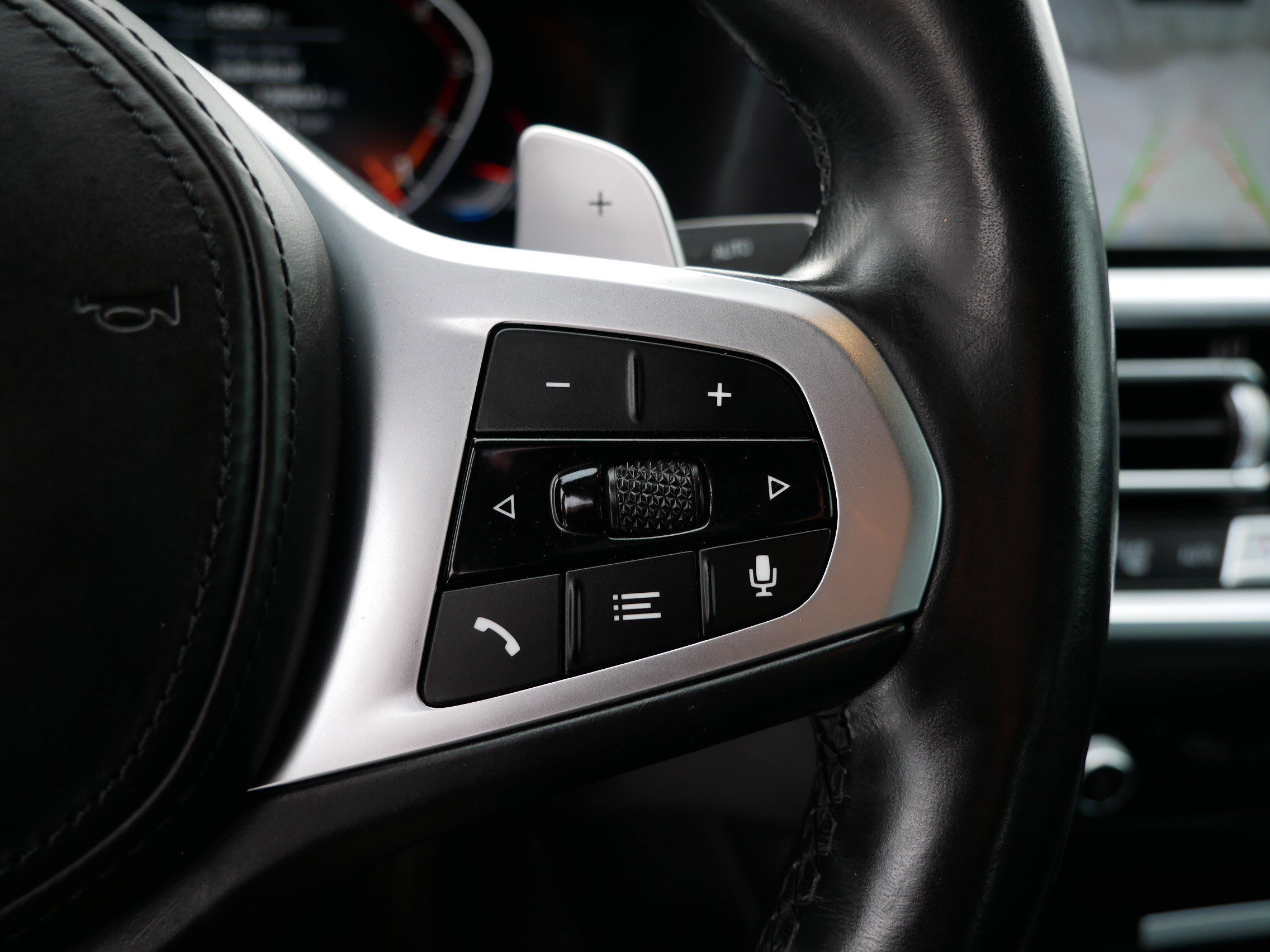 Used 2022 BMW 230i Coupe w/ Premium Package image 29