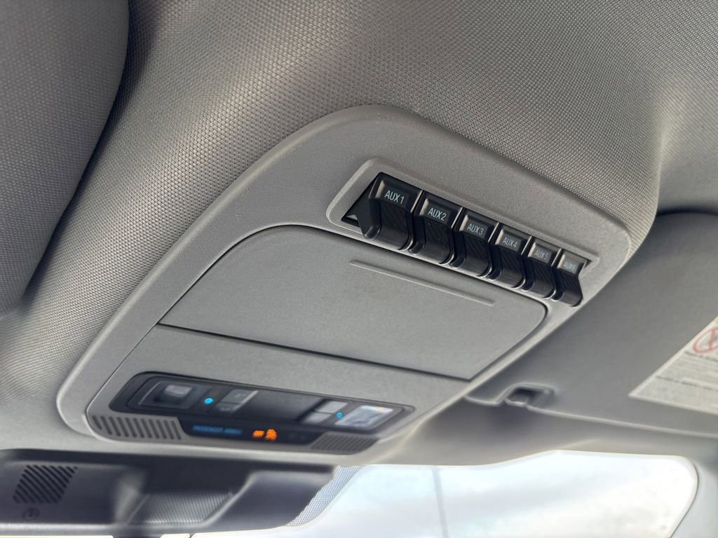 Used 2023 Ford F350 XLT w/ FX4 Off-Road Package image 25